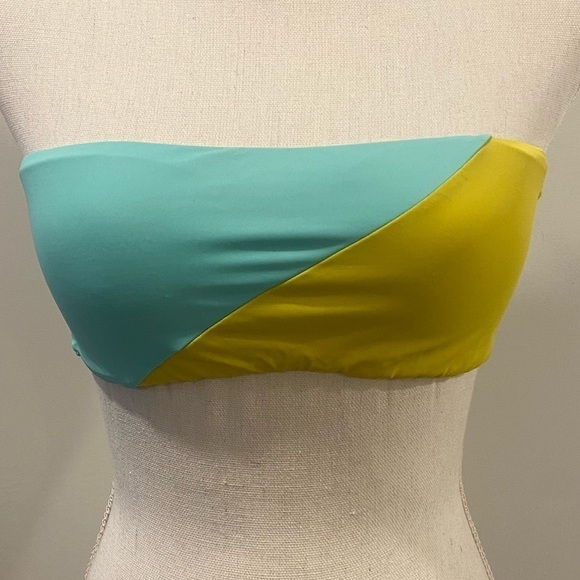 {PINK Victoria’s Secret} Bandeau Color Block Bikini Top - Picture 1 of 3